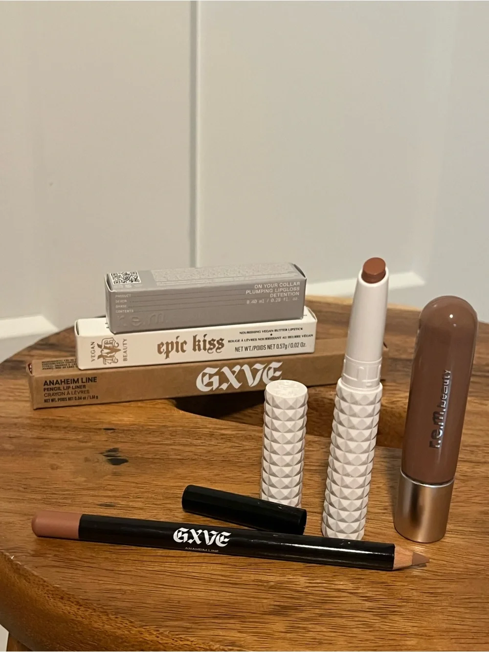 rem, Kat Von D Lip Bundle - Nude Brown